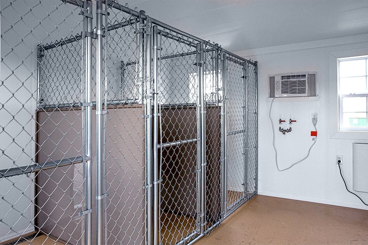 12×36 6-Run Commercial Kennel - thumbnail 3