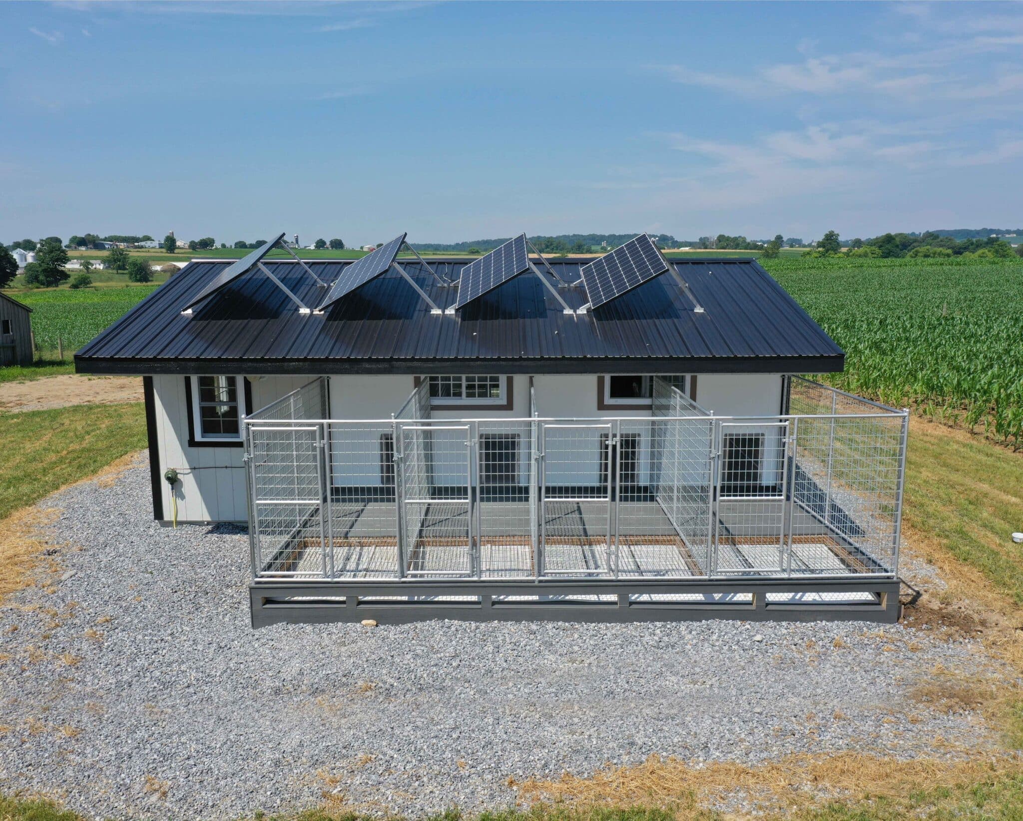 14×26 9-Run Commercial Kennel - thumbnail 3