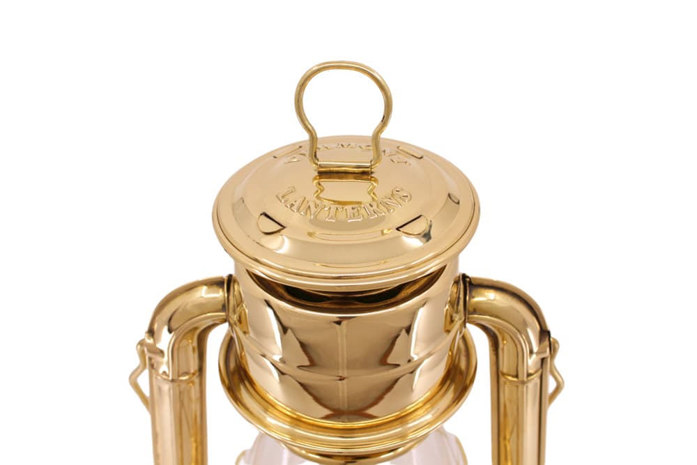 Brass Hurricane Oil Lantern with Shade Reflector – 12.5″ - thumbnail 6