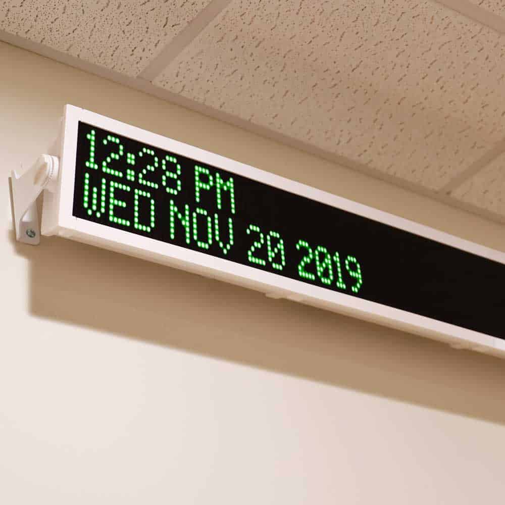 Wireless LED Message Board Display – VNS1630 (45″ Wide) - thumbnail 2
