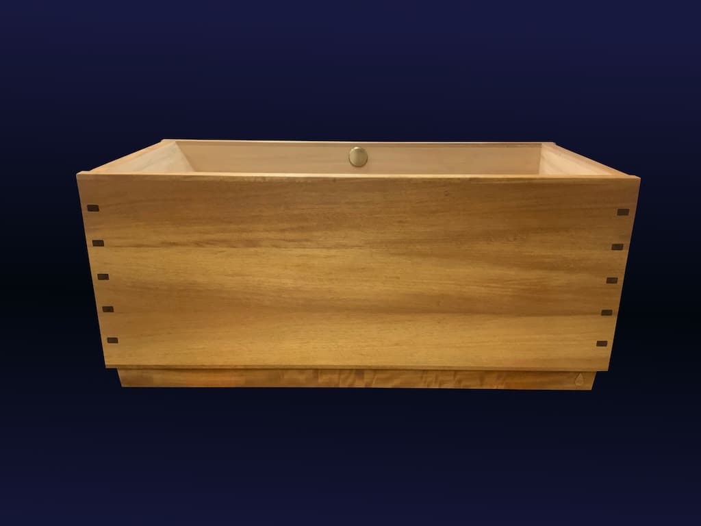 Iroko Ryokan Ofuro Soaking Tub