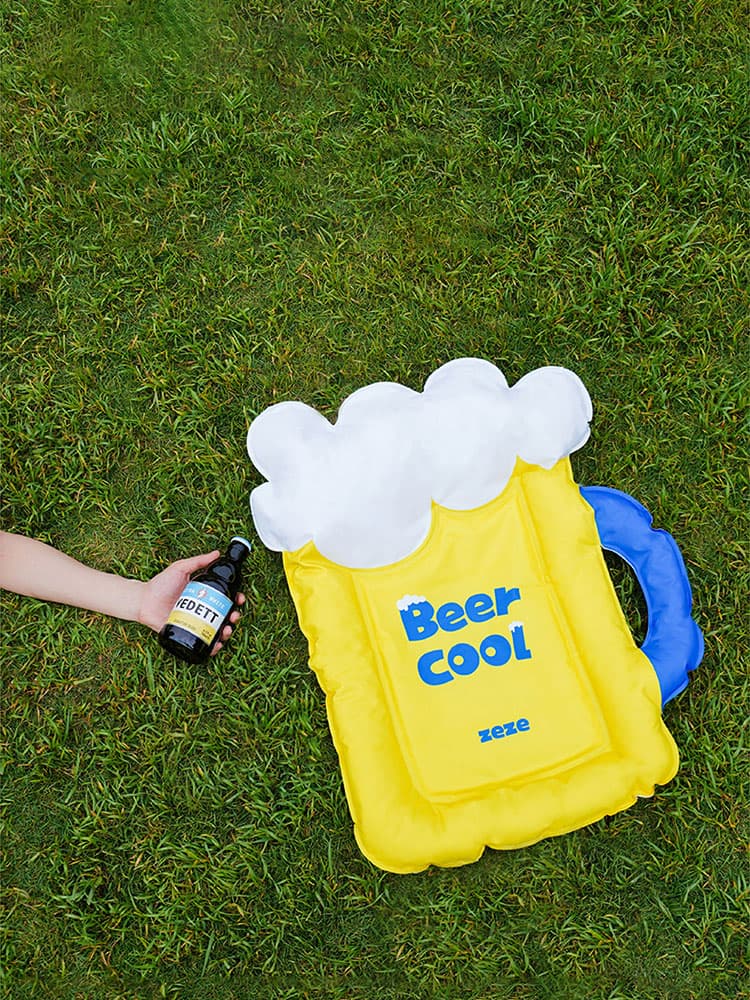 Beer-Shaped Pet Cooling Mat - thumbnail 5