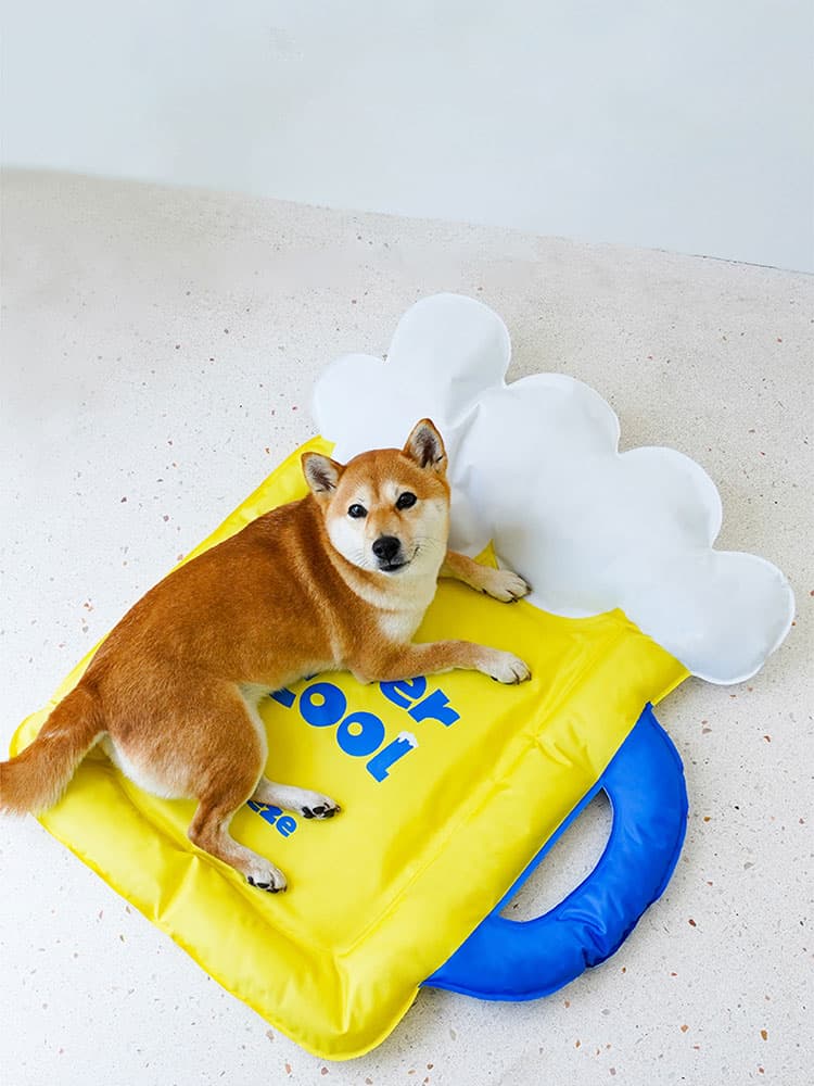 Beer-Shaped Pet Cooling Mat - thumbnail 3