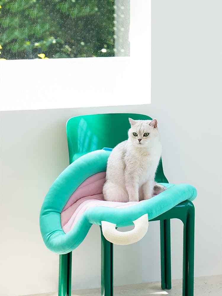 Childlike Cooling Cat Bed - thumbnail 5