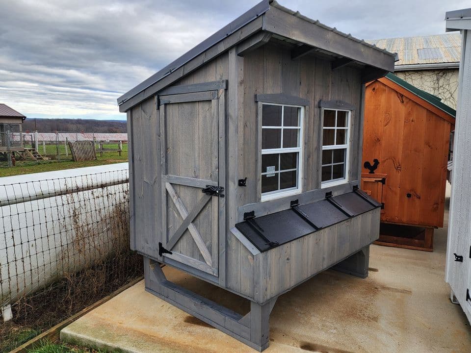 Lean-to Style Coop