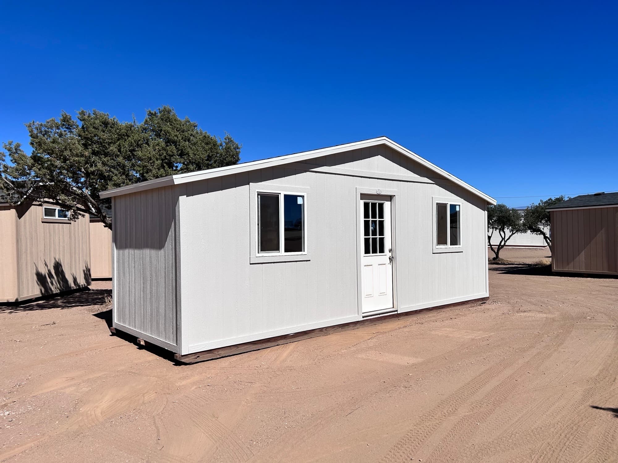 8X24 Peak 7 Shed Stock# 11705