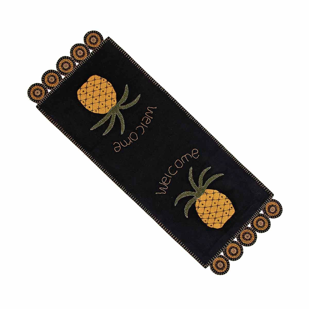 Pineapple Welcome Table Runner