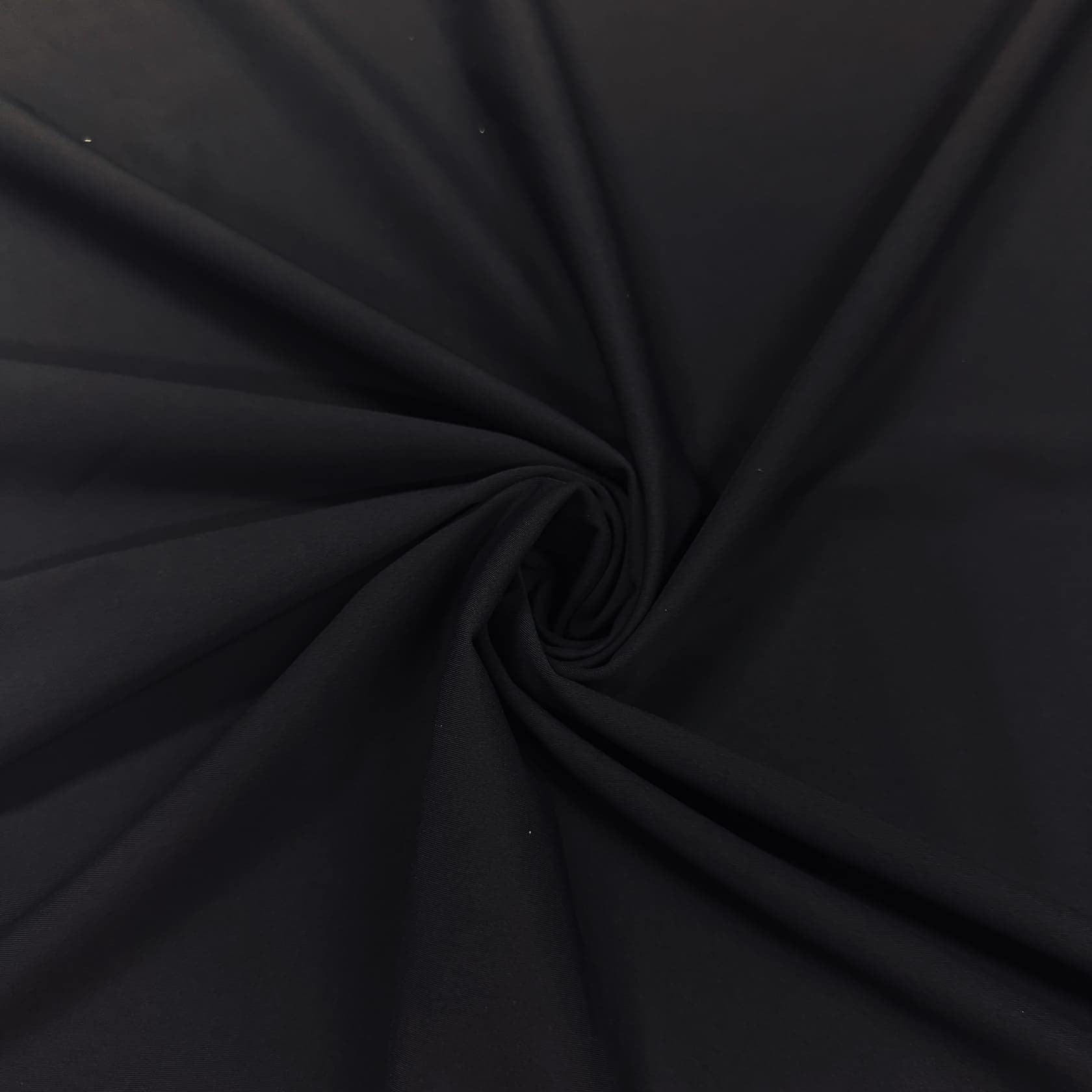 Performance Interlock, with 37.5® Technology